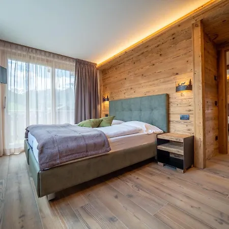 Apartament Deschana *